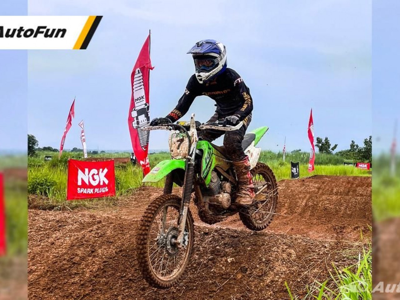 Pembuktian Ketangguhan Busi NGK dan Rantai DID Dimotor Trail Kawasaki