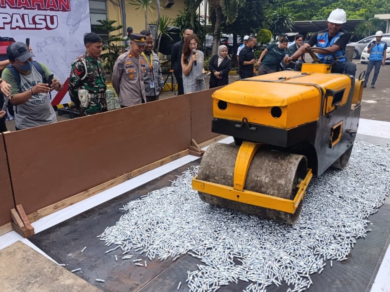 Nittera Musnahkan Belasan Ribu Busi Palsu NGK, Upaya Pabrikan Lindungi Konsumen